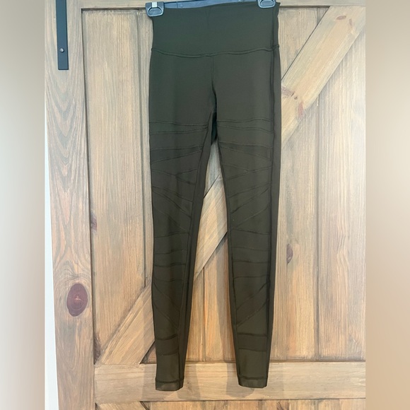 Lululemon Wunder Under Pant (high rise) tech mesh 28” olive green size 6 - Picture 3 of 4